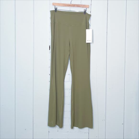 NWT Lululemon Groove Super High Rise Flared Pant Nulu Bronze Green 14 - Picture 11 of 11